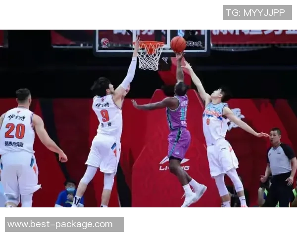 雷霆vs勇士的巅峰对决谁能在季后赛中笑到最后揭开胜利的秘密